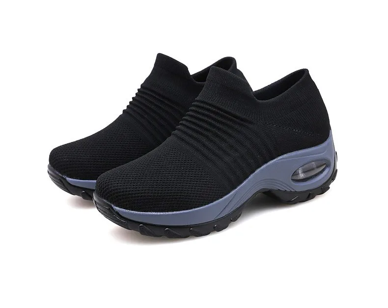 Women Sneakers 93
