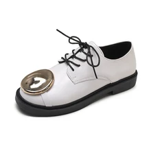 Весенне-осенняя новая английская ветрозащитная обувь в стиле девушка-ковбой винтажные Стразы Необычные черные кружевные туфли на плоской подошве