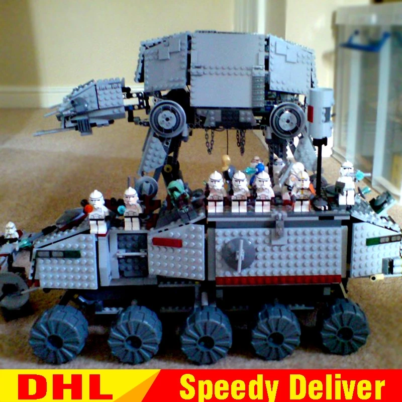 

LEPIN 05050 Motorized Walking AT-AT LEPIN 05031 Turbo Tank Building Kits Blocks Bricks Children Toys Clone 10178 75151