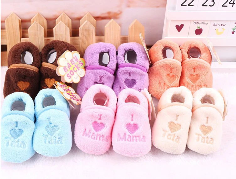 I Love Mama/домашние носки для малышей; Теплая обувь для малышей; Рождественский подарок; тапочки; сезон осень-зима; TX001