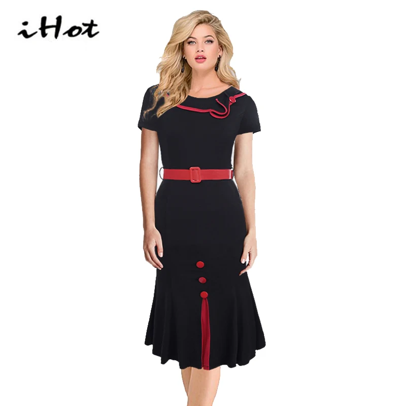 FEATURED OFFICE FASHION Clothing that has the company logo is encouraged. Sports team, university, and fashion brand names on clothing are generally acceptable. Makeup, Perfume, and Cologne How Does Business Attire Differ in Diverse Office Dress Codes? Learn How to Dress in a Business Formal Professional Workplace.