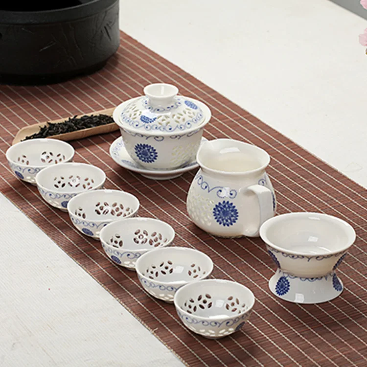 Blue-and-white Exquisite Ceramic Teapot Kettles Tea Cup Porcelain Chinese Kung Fu Tea Set Drinkware