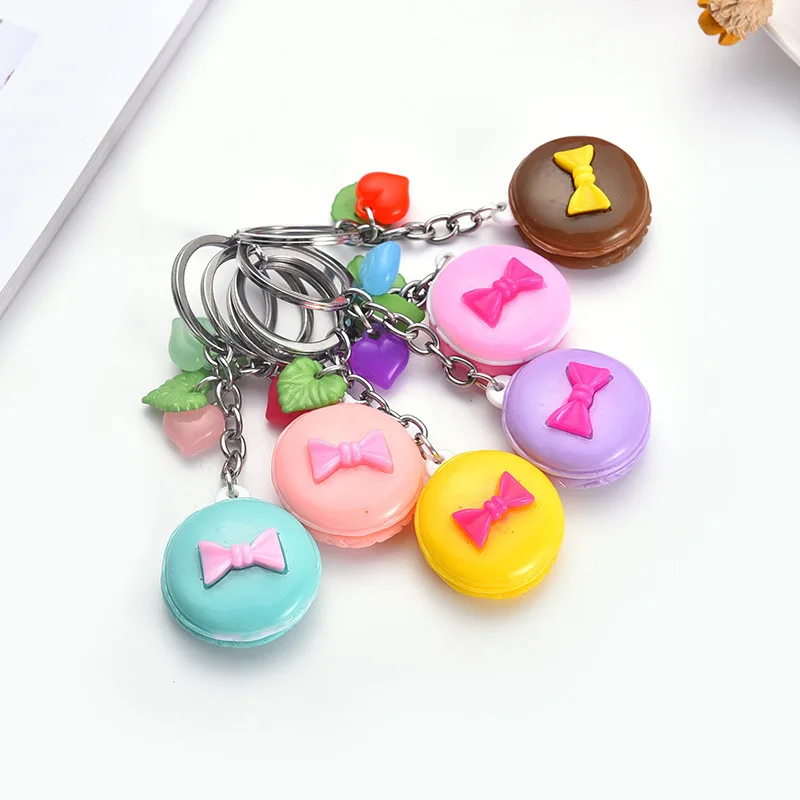 

RE 100pcs/lot Macaron Sandwich Biscuits Cookies with Bowknot Keychain Keyring Keyhold Multicolor Wholesale