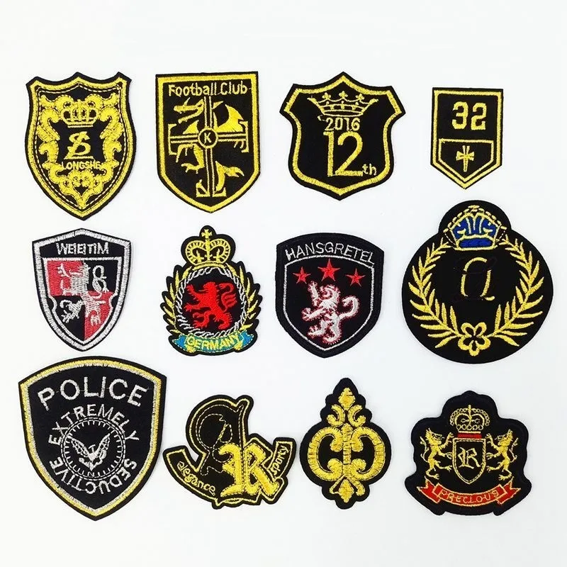 

Glod Crown Star Gold Europe Lion Badges Fabric Patches Embroidery Applique Sew on Clothes Shoes Bag Craft Decorated Sewing Patch