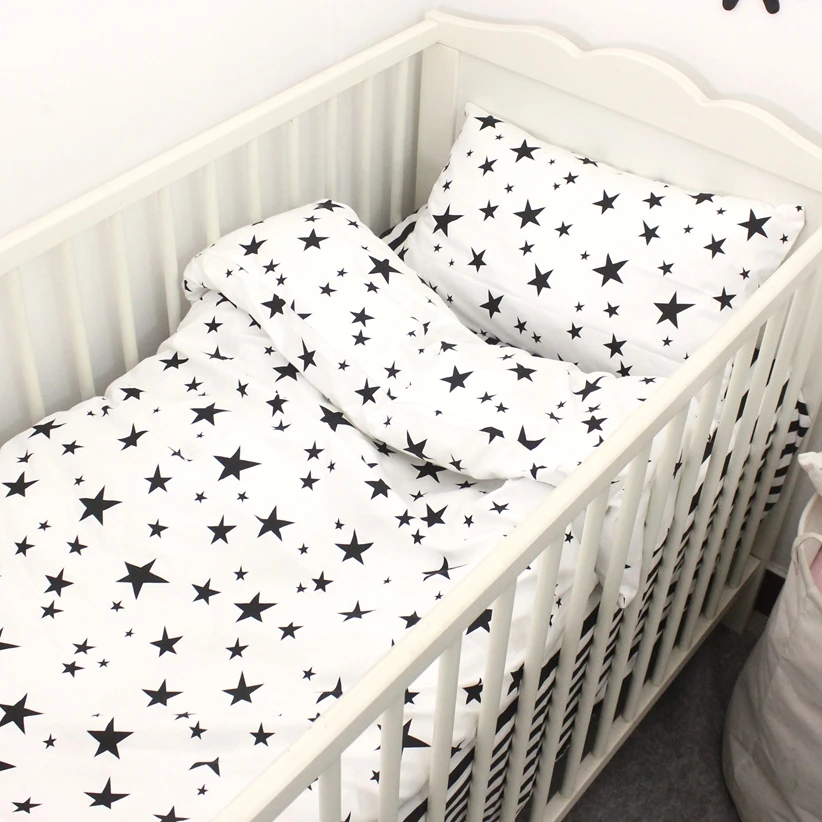 

100% Cotton Kids Bedding Set Baby Bedding Set Black Star and Stripe Design 3 Pcs A Set Customized for Newborn Girls and Boys