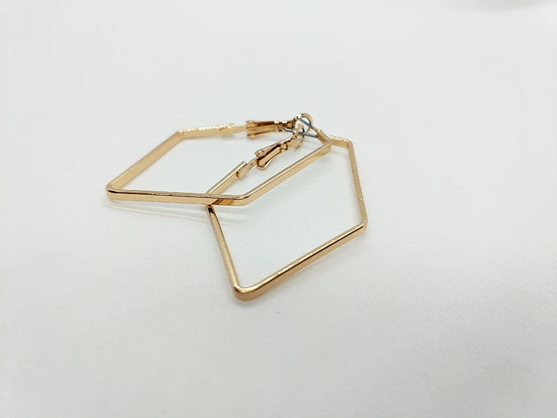 Мода геометрические серьги-кольца для Для женщин сплав золотого цвета квадратный ромб круглый Треугольники Ювелирные Серьги Brincos аксессуар