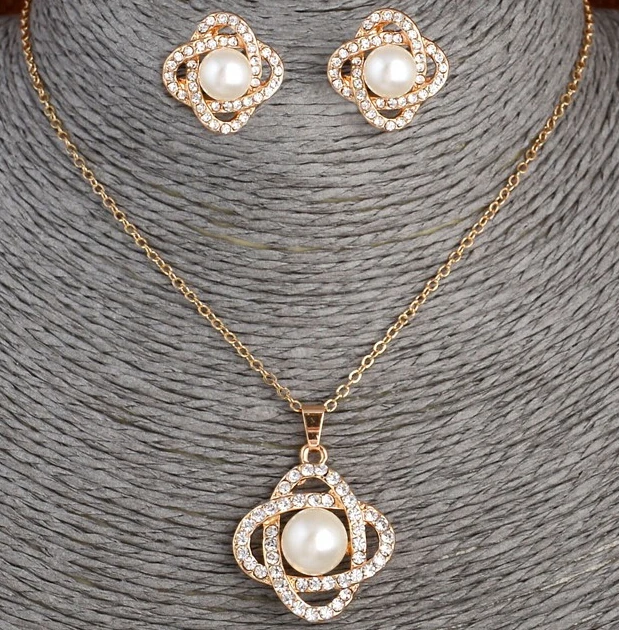 Комплект из колье и серёг с искусственным жемчугом|set geometri|jewelry set onlineset cushion |