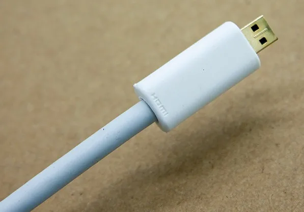 Micro HDMI to VGA Adapter