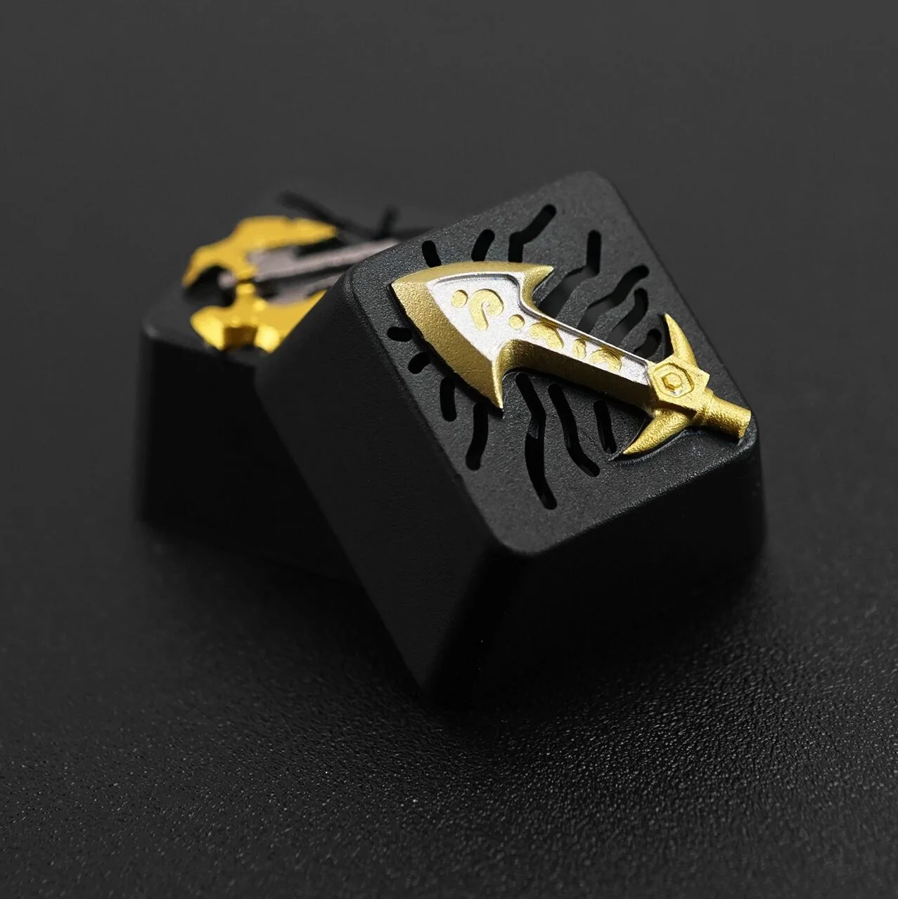 

For LOL Infinity Sword Metal Keycap For Cherry MX Switch Mechanical Keyboard Transparent Custom Keycaps