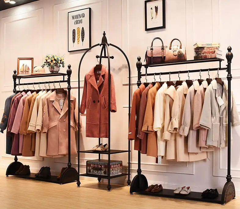 Espositore per negozio di abbigliamento Vintage scaffale per abbigliamento da parete per uomo e donna scaffale per abiti da pavimento in stile europeo