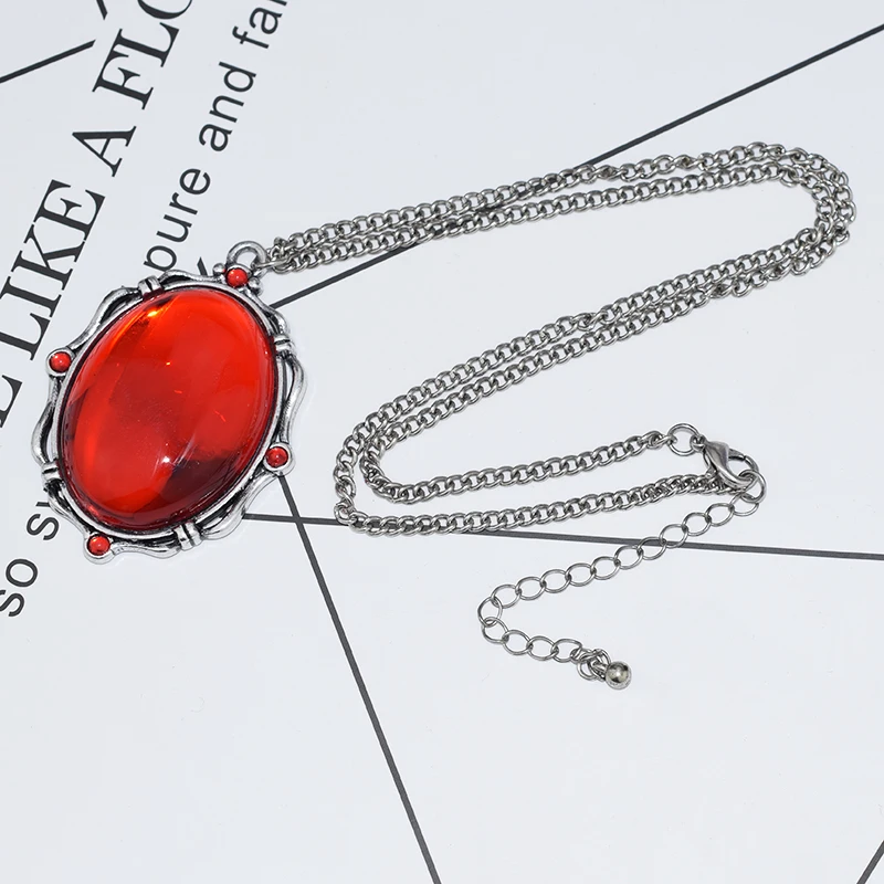 long necklace