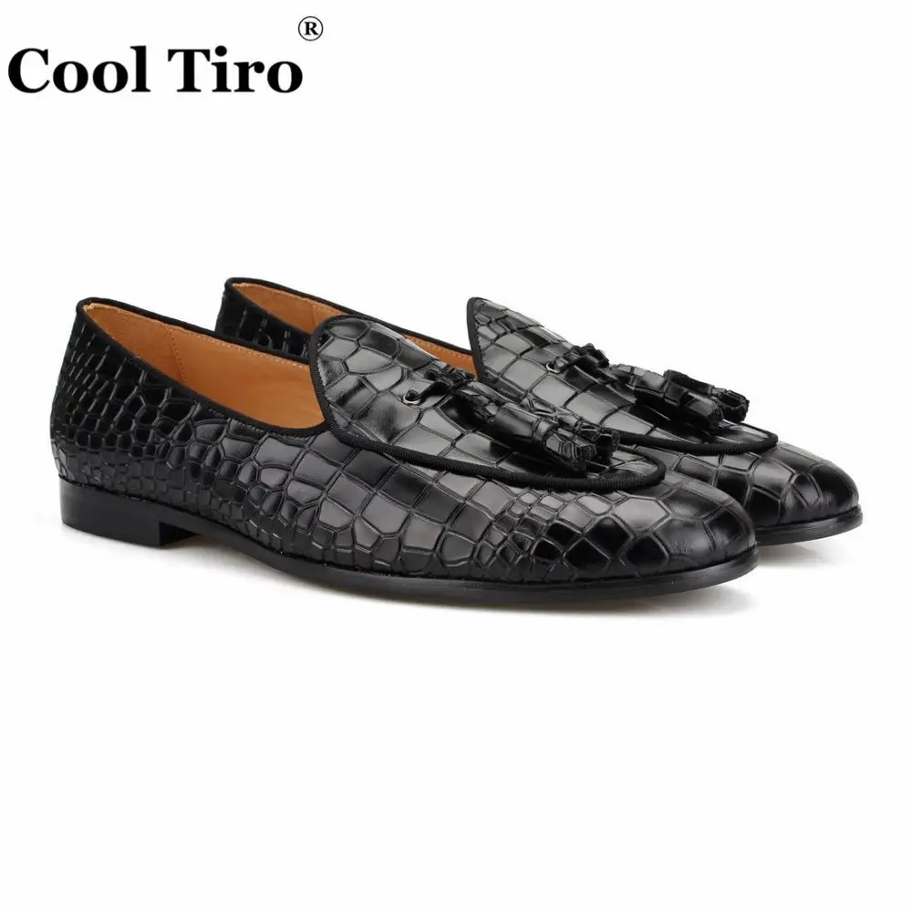 black CROCODILE LOAFERS WITH TASSELS (2)