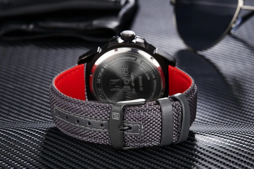 NAVIFORCE военные часы мужские модные кварцевые часы нейлоновый ремешок водонепроницаемый Дата Неделя дисплей мужские s спортивные часы лучший бренд класса люкс