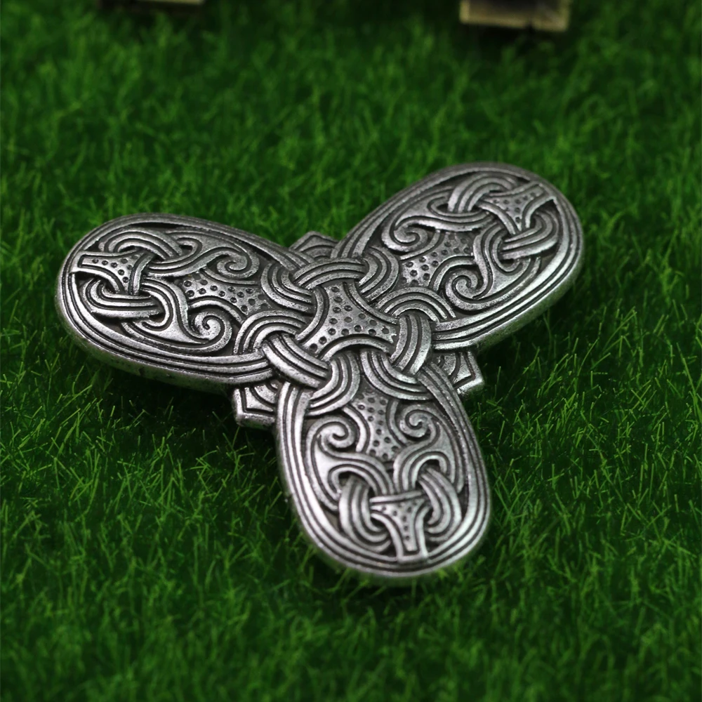 

Langhong 10pcs Nordic Vikings Amulet Brooch Sweden Scandinavian Fibula and Ancient Set Brooches Viking brosch jewelry Talisman