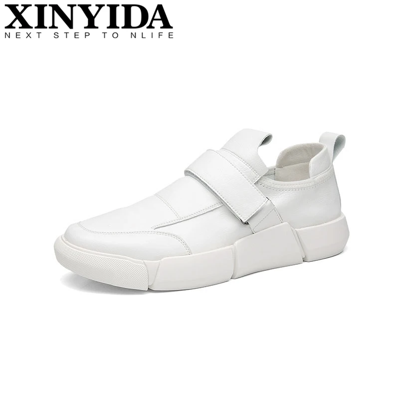 

New Arrival Men Casual White Shoes Slip On Breathable Hard-wearing Skateboard Shoes Men Fashion Simple Flats Shoes Size 38-44