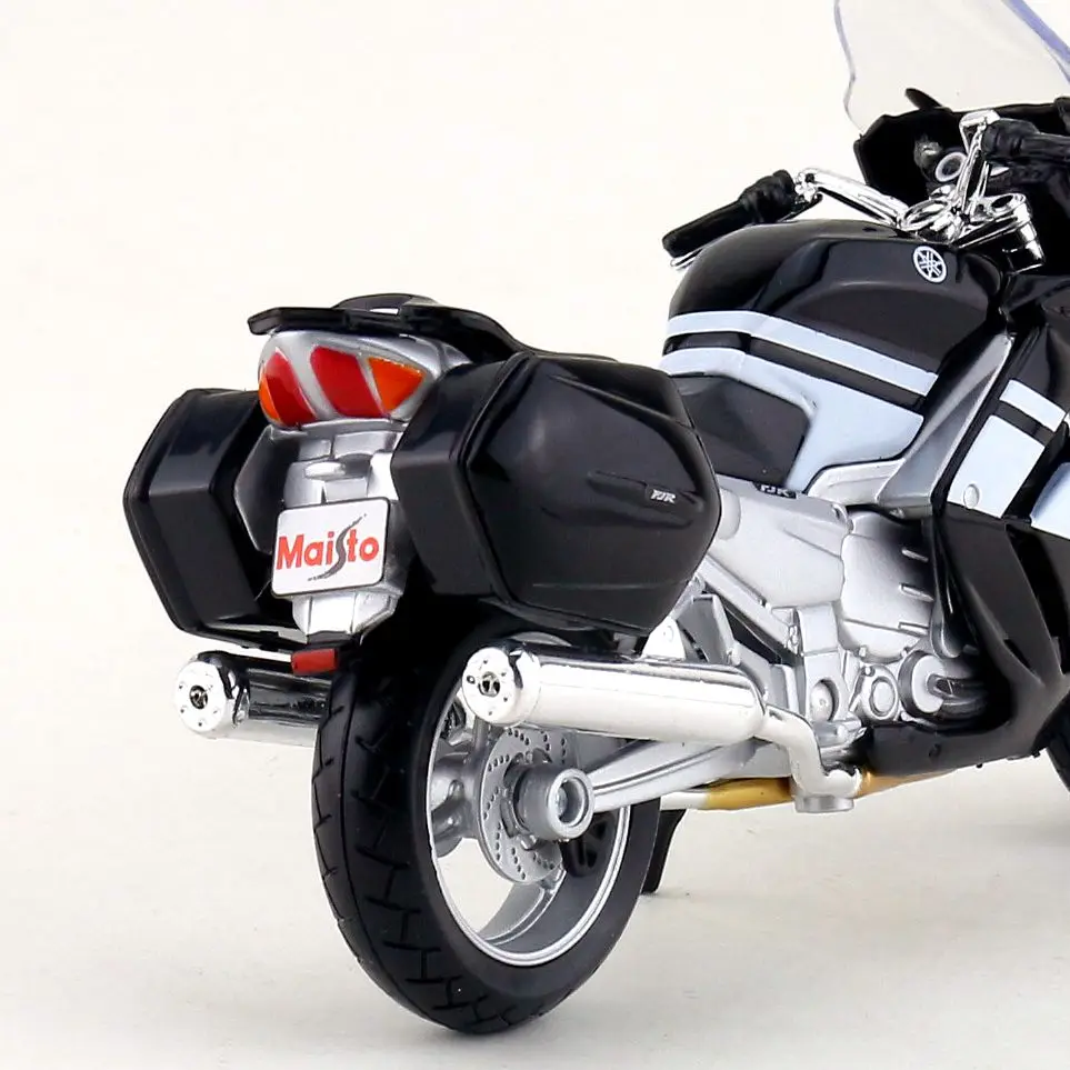 Maisto/Масштаб 1:18/литая модель мотоцикла/модель 2006 YAMAHA FJR 1300/Изящный Подарок или