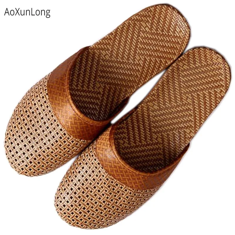 

AoXunLong Men Summer Home Slippers Cane Woven Indoor Slippers Men Non-Slip House Slippers EU 40-45 Big Size Indoor Men Slides