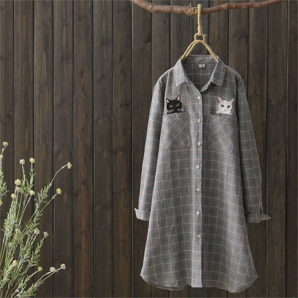 

Women Long Plaid Shirt Grey Camisas Loose Harajuku Pocket Cat Embroidery Blouses Cute Floral Cartoon Cotton Tops Autumn Clothes