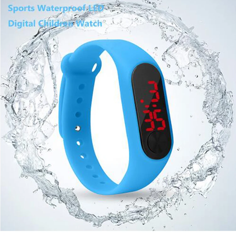 

2019 Luxury Quartz Sport Military Stainless Steel Dial Silicone Band Wrist dress relogio feminino geneva watch men LED digital z