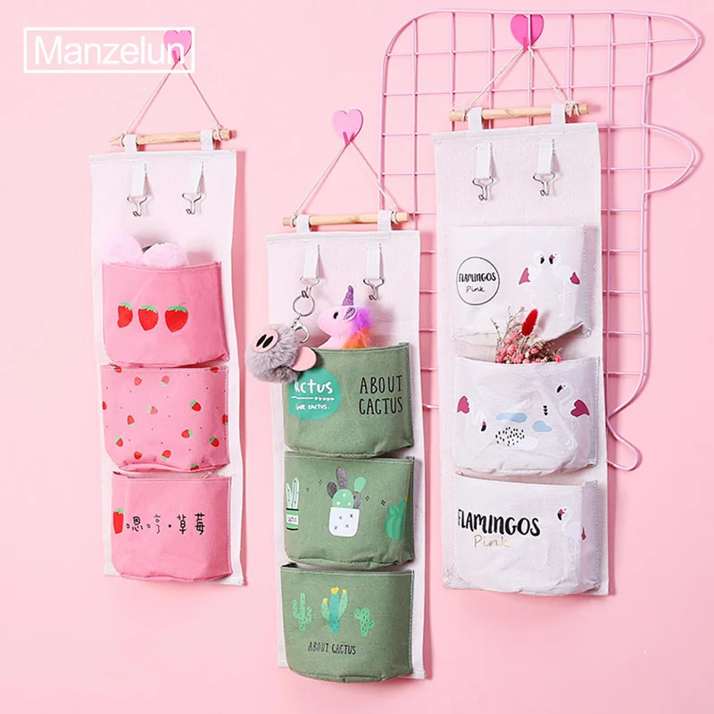 

Cartoon Strawberry Hanging Organizer 3 Pockets Hanging Storage Bag Wall Mounted Wardrobe Hang Bag Lovely Girls Bedroom Decor