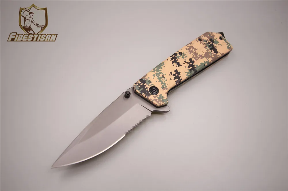 

Aggravated survival hunting knive tactical karambit knives army folding blade camouflage 440c steel blade tools serrated real