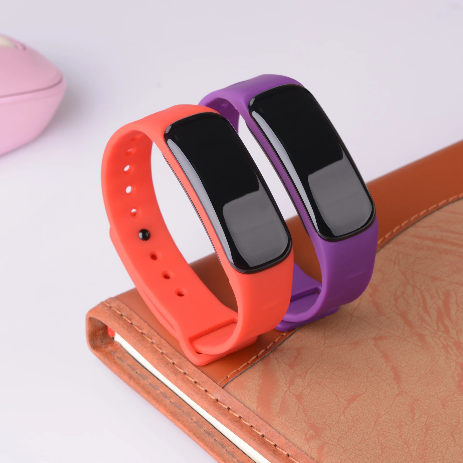 

3 color Silicone Band Strap Buckle Smart Wristband Running Sport Watch Band Soft Replacement M40718 190224 xi