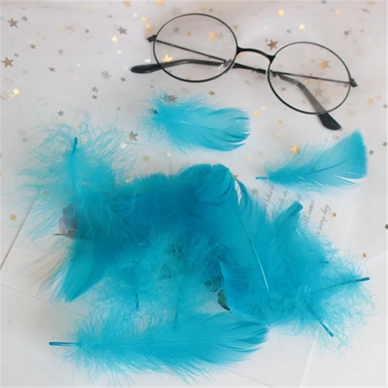 Натуральные перья 50 шт./лот 4-7 см 1-2 дюйма маленькие плавающие гусиные перья цветные перья, пух для украшения - Цвет: sky blue