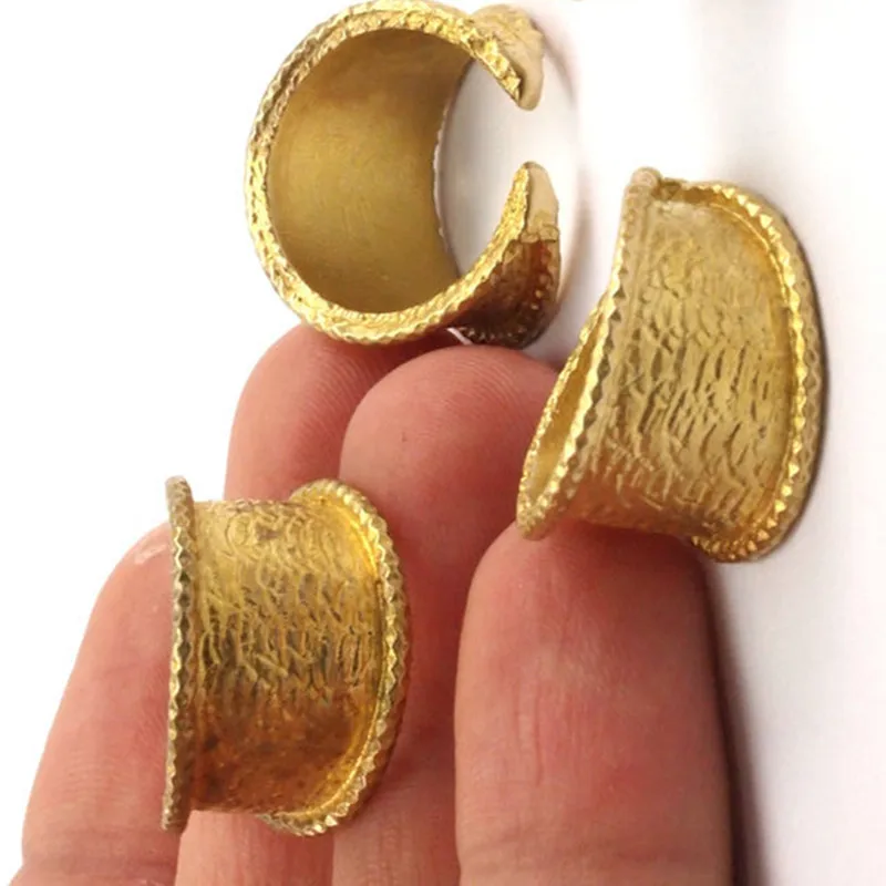 

2pc.. Brass Adjustable Rings-- yN413