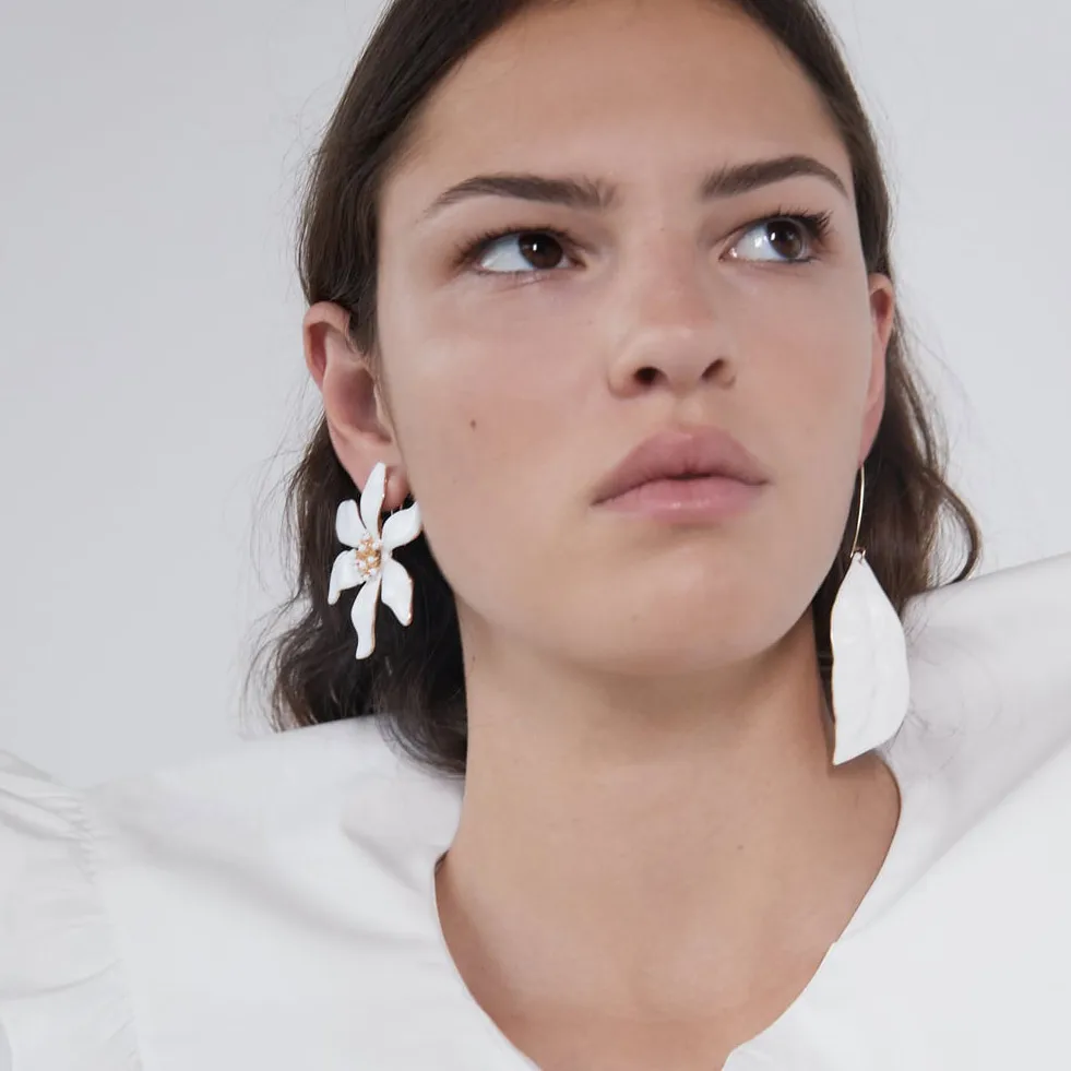 

Girlgo Bohemia ZA Fashion Flower Drop Earrings for Women Korean Trendy 9 Design Statement Earring Jewelry Bridal Gifts Wholesale
