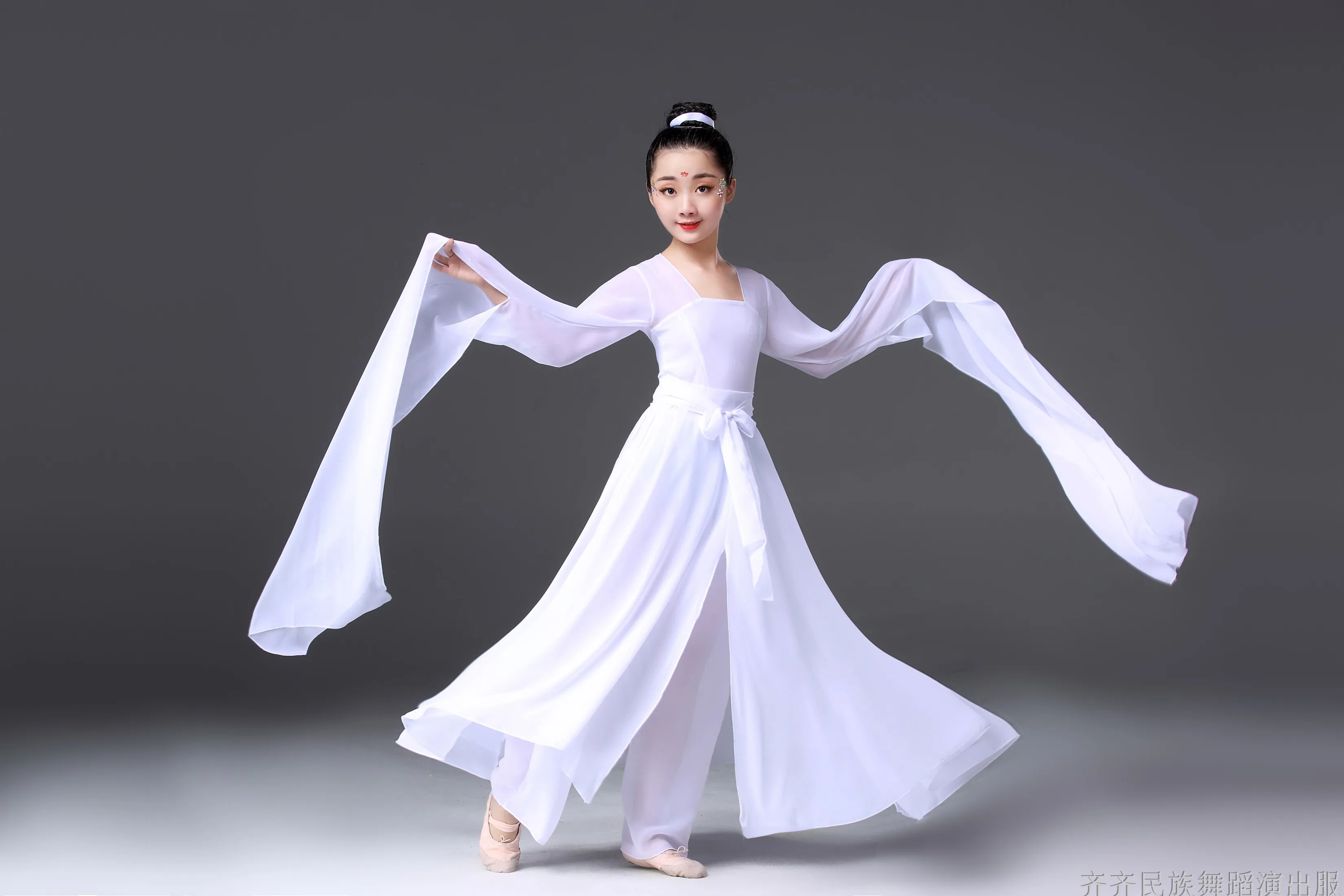 Новые китайские танцевальные костюмы с цветами для девочек, праздничные танцевальные костюмы для девочек, китайское танцевальное платье для детей - Цвет: color3