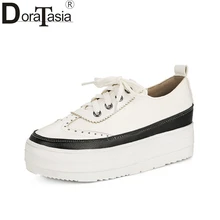 DoraTasia/Новое поступление, весенне-осенняя повседневная обувь на платформе, женская обувь на шнуровке, большие размеры 31-43, модная женская обувь