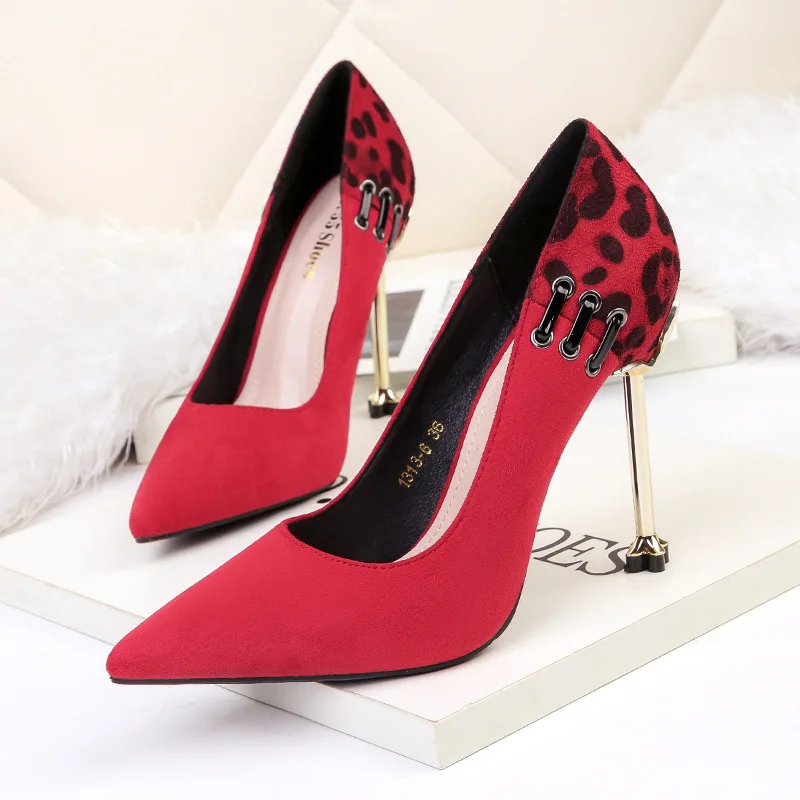 

Fashion pointed high heels nightclub sexy leopard women's shoes stiletto wild temperament women's shoes