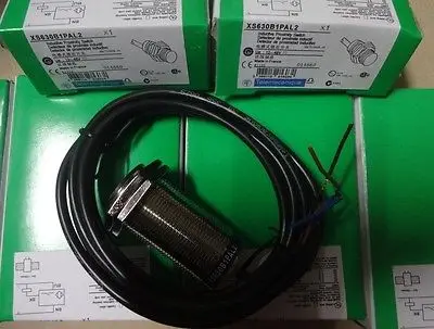 

DHL/EMS 5 Sests Telemecanique Proximity Switch XS630B1PAL2 New In Box