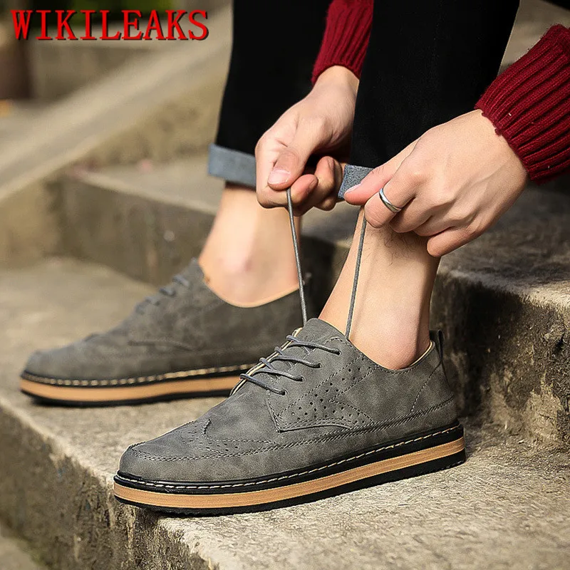 

Spring Autumn Luxury Brand Men Casual Shoes Mens Leather Flats Lace-Up Male Shoes Brogue Shoes For Men Chaussures Hommes En Cuir