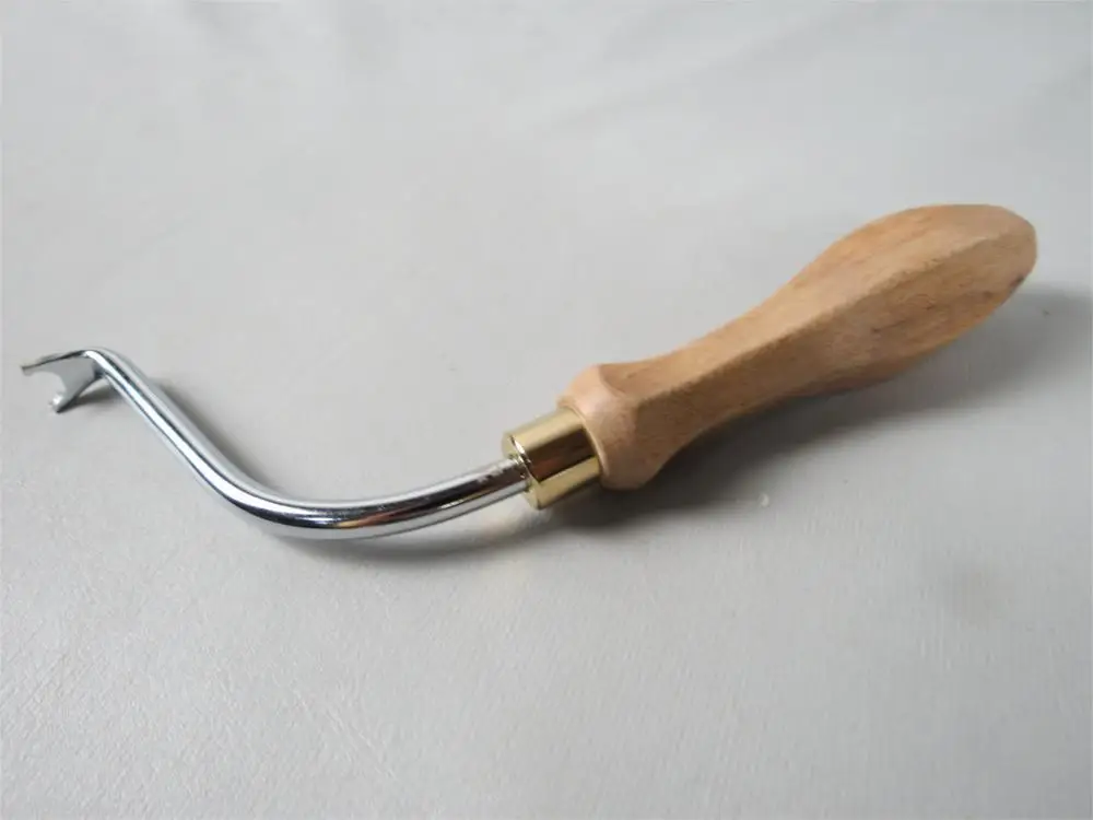 

High quality piano tool, string hook 1810-1