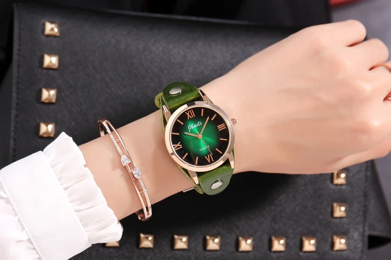 Gorgeous 2020 Women Leather Quartz Wrist Watch Sadoun.com