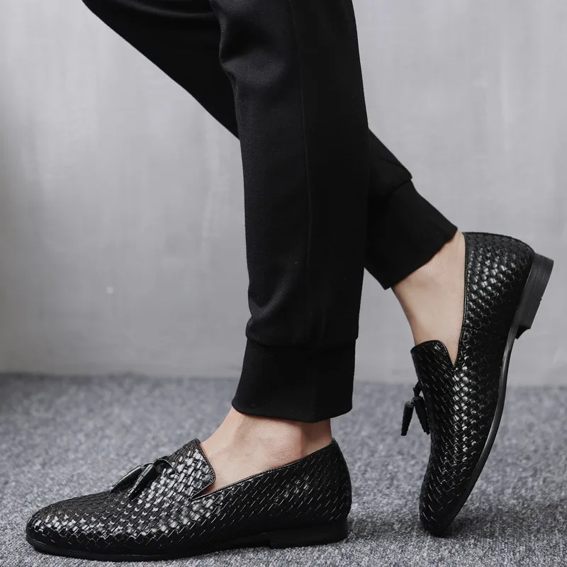 Merkmak Brand Men Shoes 2018 New Breathable Comfortable Men Loafers Tassel Weave Men's Flats Men Casual Shoes Big Size 48
