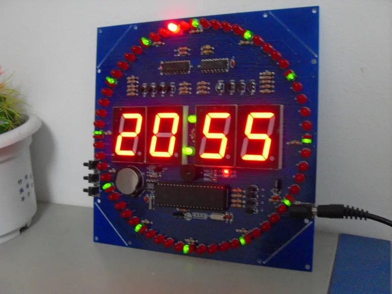 

Electronic 2018 new MCU clock rotating green LED+red digital tube STC89C52 clock diy led rotary clock