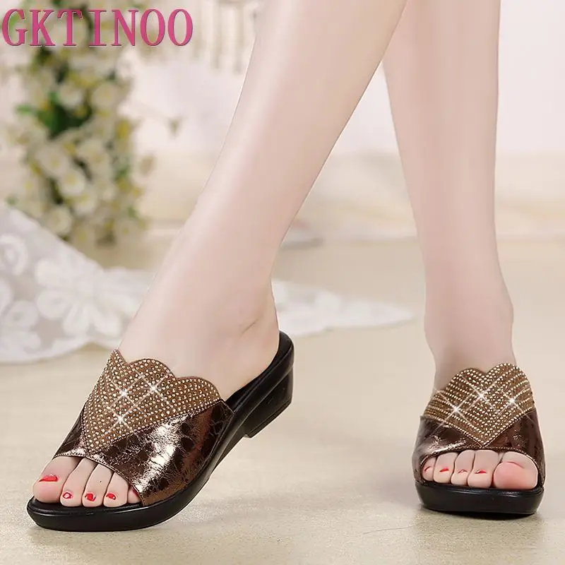 womens sandals size 10