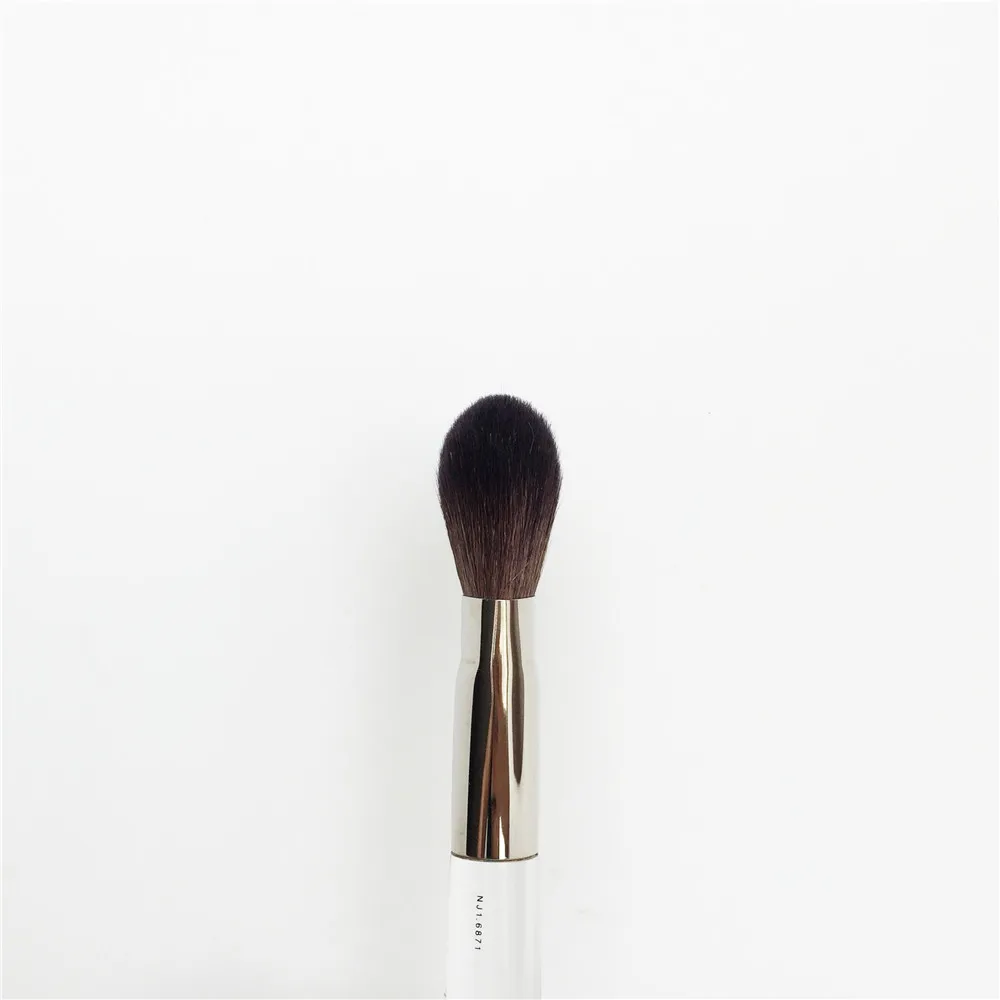 Trish McEvoy BRUSH 2B SHEER BLUSH _ 3