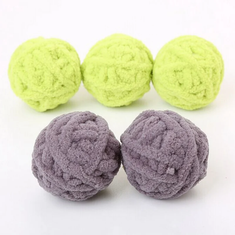 

Wool Yarns Pet Cat Rolling Ball Toys Made of High-quality, Kittens Scratch Ball Toys for Solving Boredom Green Gray For Gatos