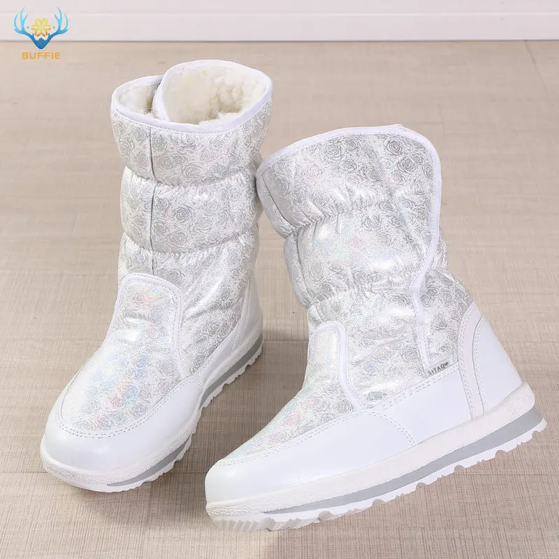 2019 Hot selling Winter Women snow boots Lady warm fake fur shoe female white Buffie brand fashionable boots anti-skid outsole