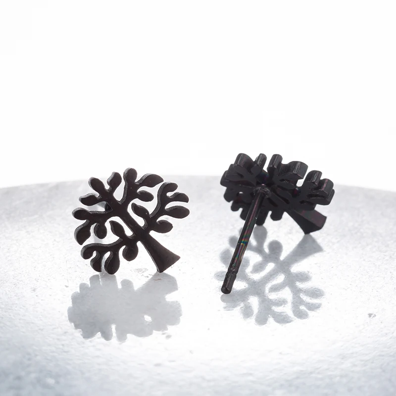 Yiustar New Fashion Beautiful Cute Unique leaf Earrings Exquisite Graceful Charm Plant Studs Ear Jewelry For Women Birthday Gift