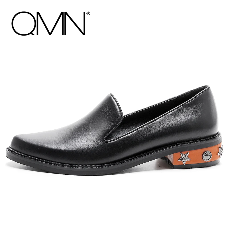 QMN women genuine leather flats Women Studded Glossy Leather Pointed Toe Loafers Slip On Leisure Shoes Woman Rivets Flats 34-39