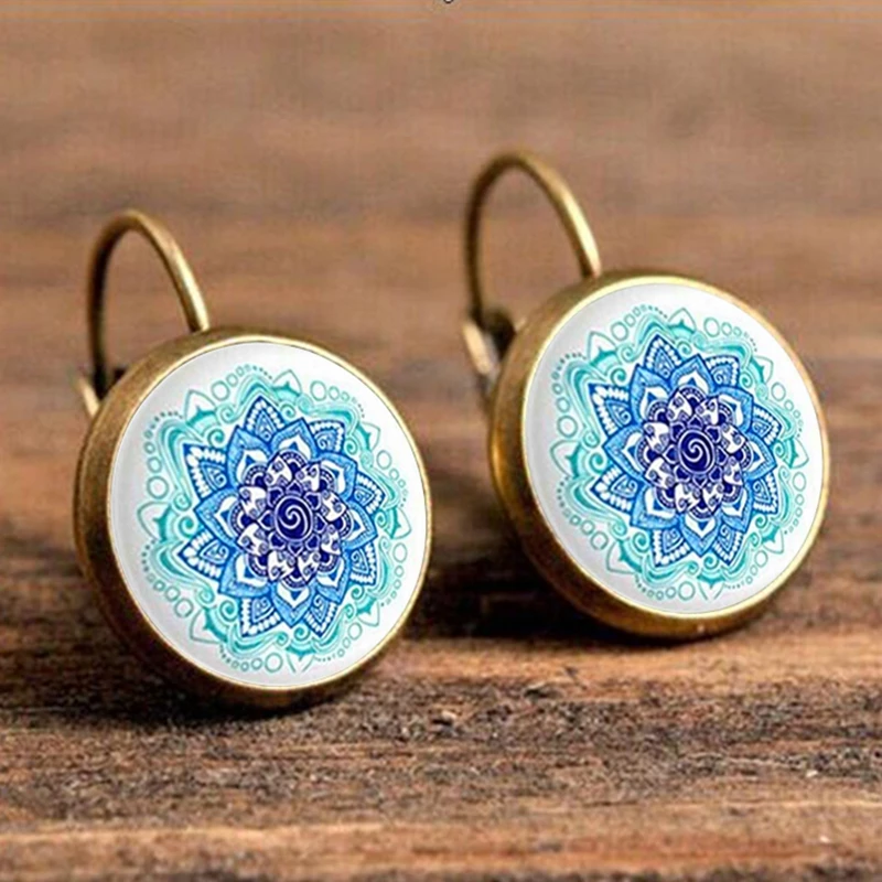 

SUTEYI Blue Lotus Mandala stud earrings jewelry for women crystal cabochon earring om symbol Buddhism, zen yoga henna earing