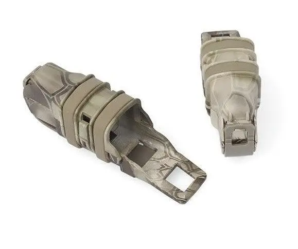 

Set of 2 fast attach MOLLE mag pouch Set ( Kyptek Highlander ) magazine bag
