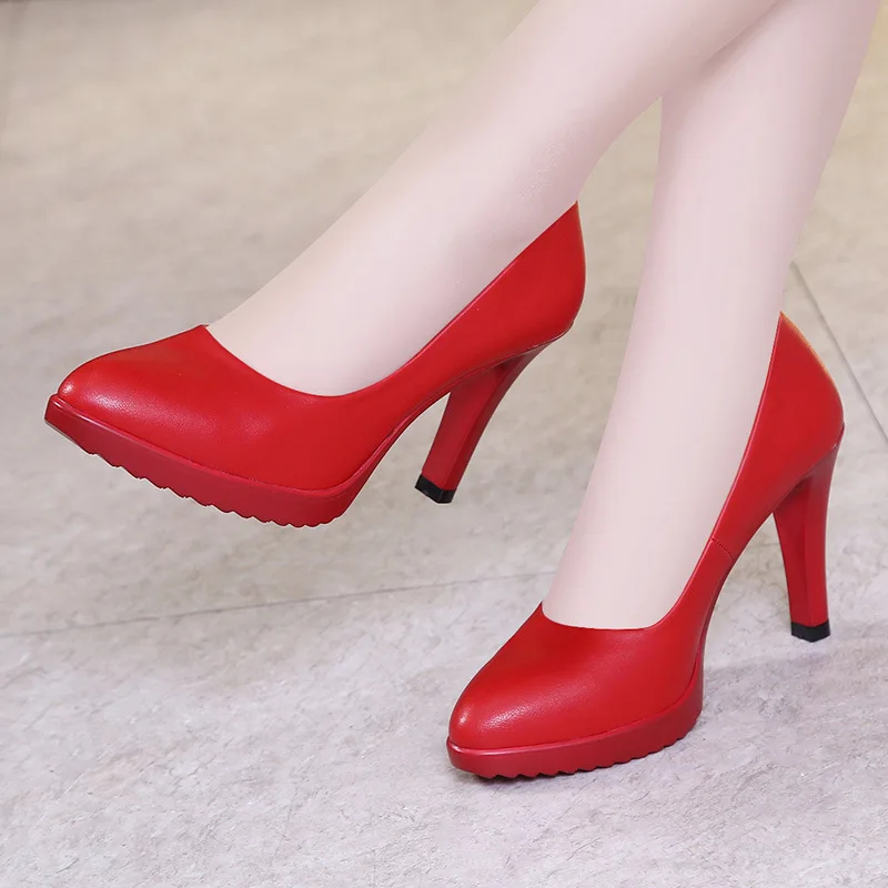 Новинка года; сезон весна; большие размеры 32-43; Узкие туфли-лодочки на платформе; женская обувь; черные, белые, красные свадебные туфли; офисные туфли на среднем каблуке - Цвет: red 8cm heels