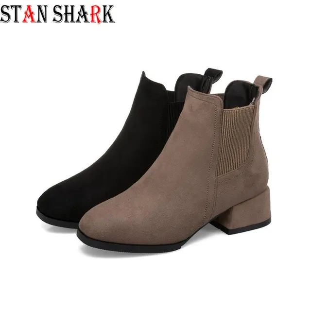camel chelsea boots womens