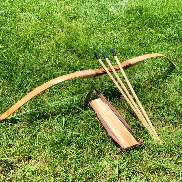 US $12.59 Bamboo Wooden Bow Children Bows And Arrows With 3 Safety Arrow Quiver Arm Guard Set For Outdoors Ar