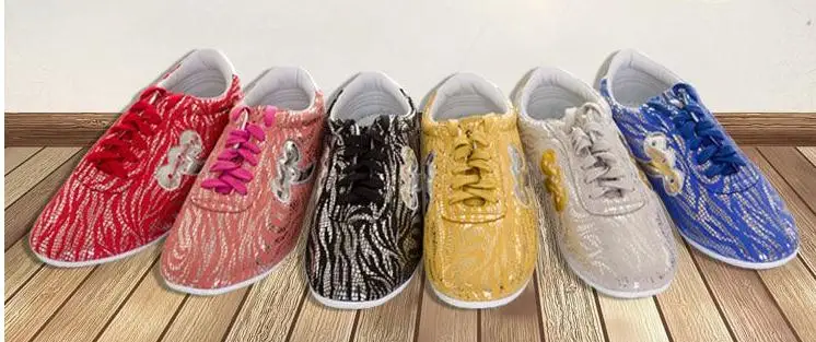 7 видов цветов для детей и взрослых теплые благоприятные облака тайцзи обувь для боевых искусств Тай Чи Кунг-фу sneakerswushu конкуренции обувь розового и голубого цвета